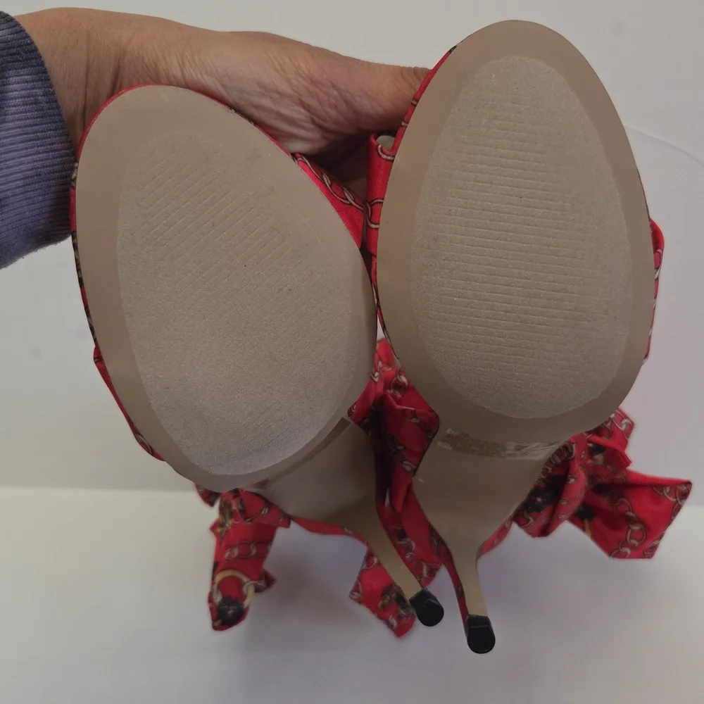 ​NWB ShoeDazzle Riza Sandals Sz 7 - Red Multicolor Lace Up Stiletto Dress Heels - Picture 3 of 5